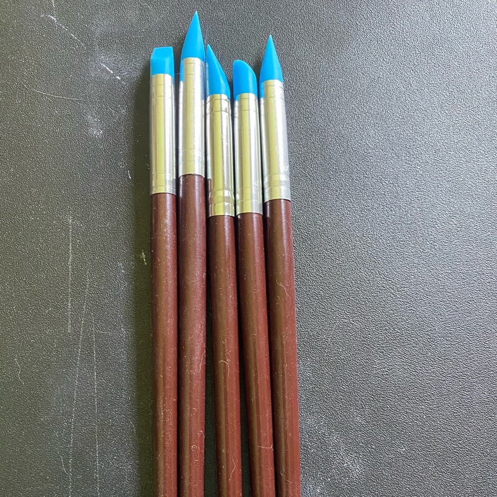 Bendable brushes. Never used.